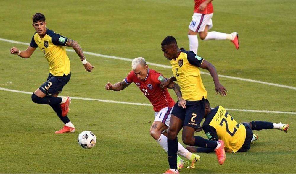 「比利时vs哥伦比亚」（世预赛哥伦比亚vs智利）